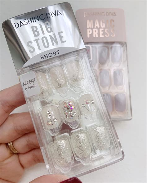 Dashing Diva Magic Press Nails: The Latest Must-Have Beauty Trend